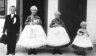 Hochzeitstracht aus Tscholnok / Csolnok: -  Geschwister Eichardt vor dem Zweiten Weltkrieg